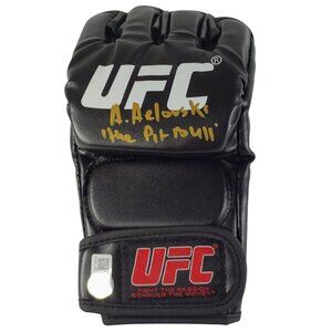 Andrei Arlovski UFC Signed Glove MMA Proof Photo Beckett BAS COA Authentic Auto
